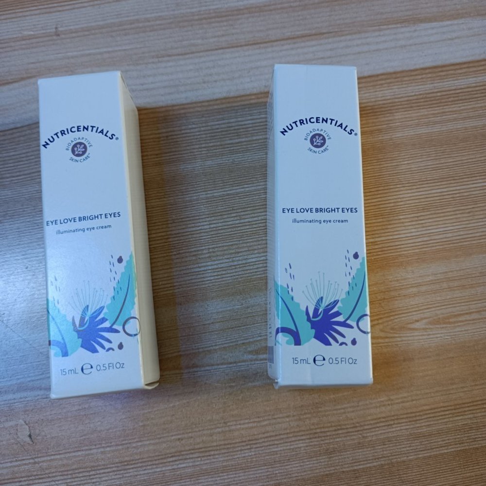 2 of Nuskin nu skin Nutricentials Eye Love Bright Eyes